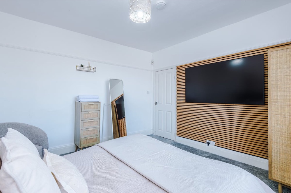 Bedroom 1 at Luxury 3-Bedroom Apartment